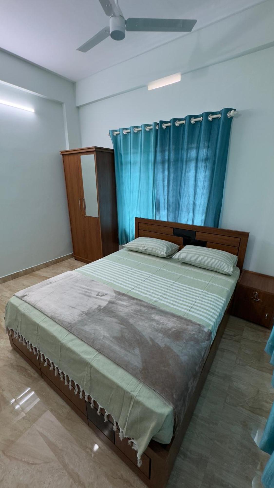 The Karlyle Homestay Vaduvanchal Extérieur photo